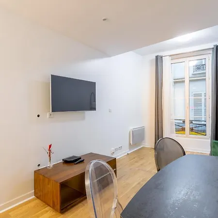 Appartamento La A Chatelet Parigi